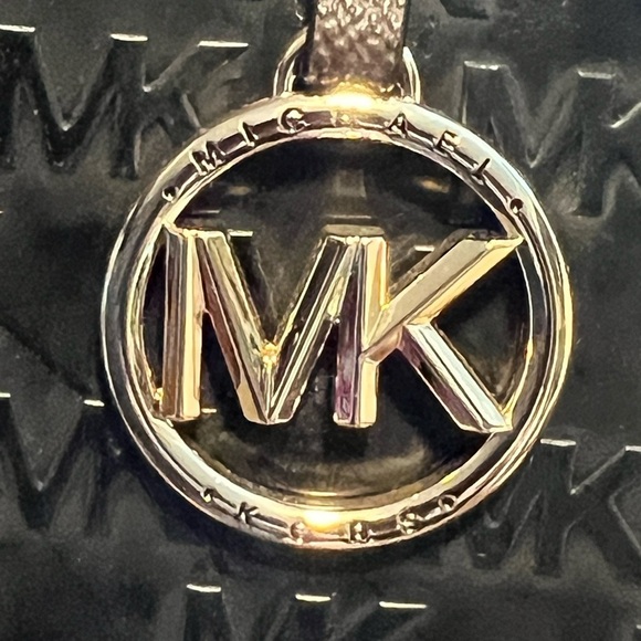 MICHAEL Michael Kors Black Tote Bag - Picture 10 of 11